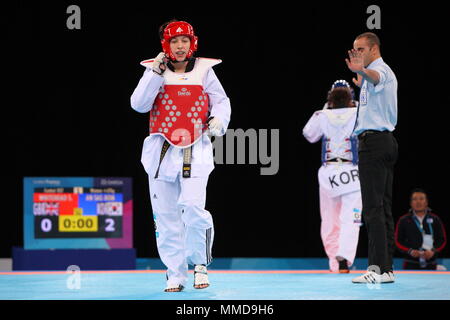 Stella Whitehead Großbritannien vs Sae Bom Ein von Korea konkurrieren in + 67-kg-Klasse der Frauen während der Olympischen Spiele 2012 in London bereitet Test Event am ExCel Arena, London, 4. Dezember 2011 Stockfoto