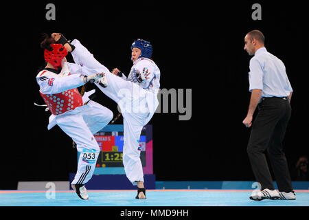 Stella Whitehead Großbritannien vs Sae Bom Ein von Korea konkurrieren in + 67-kg-Klasse der Frauen während der Olympischen Spiele 2012 in London bereitet Test Event am ExCel Arena, London, 4. Dezember 2011 Stockfoto