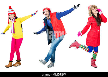 Gerne drei Teenager Freunde im Winter Kleidung Spaß Fröhliche Stockfoto