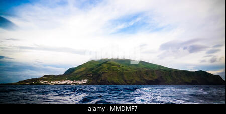Meerblick Panorama der Insel Corvo in Azoren, Portugal Stockfoto