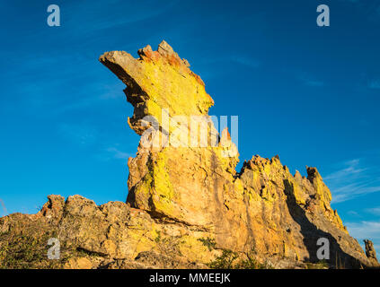 Beeindruckenden Felsformationen, Isalo Nationalpark, Ihorombe region, Madagaskar. Für seine Vielzahl von Gelände, einschließlich Sandstein Felsformationen, Dee bekannt Stockfoto