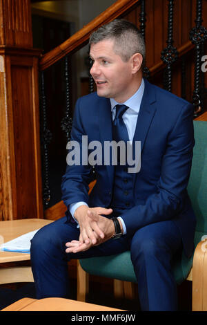 Derek Mackay schottischer Minister mit der Scottish National Party aktuell Kabinett Sekretär für Finanzen und die Verfassung Stockfoto