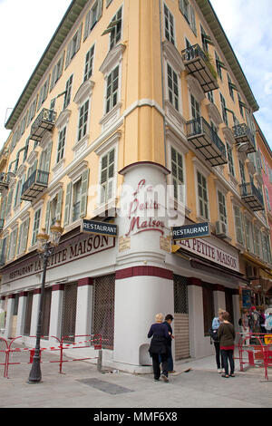 Restaurant "La Petite Maison" in der Altstadt von Nizza, Côte d'Azur, Alpes Maritimes, Südfrankreich, Frankreich, Europa Stockfoto