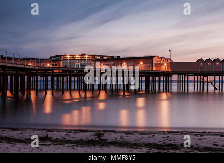 Öffentliche Pier und Badehaus in Helsingborg, Schweden. Stockfoto