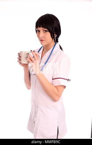 Mai 2015 - junge Krankenschwester eine Pause, einen Kaffee und eine Zigarette. Stockfoto