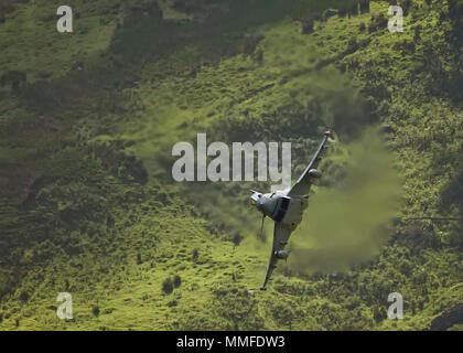 RAF Typhoon niedrig Stockfoto