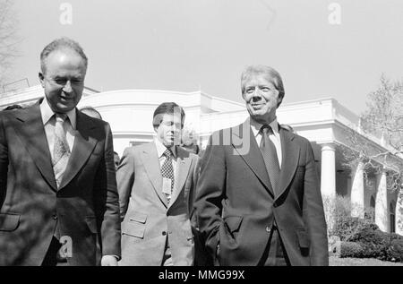 Präsident Jimmy Carter und der israelische Ministerpräsident Yitzhak Rabin im Weißen Haus Stockfoto