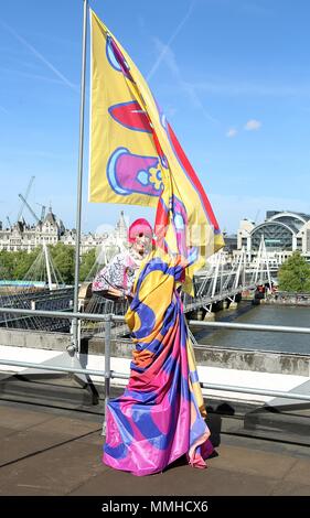 Zandra Rhodes auf dem Dach an der Southbank Centre Stockfoto