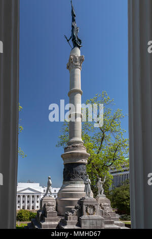 Montgomery, Alabama - die Konföderierten Denkmal auf dem Gelände der Alabama State Capitol, ehrt die Alabamians, der für die Konföderation duri kämpfte Stockfoto