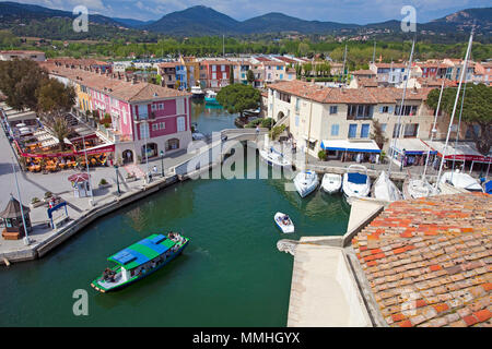 Port Grimaud, lagunenstadt am Golf von Saint Tropez, Cote d'Azur, Südfrankreich, Frankreich, Europa Stockfoto