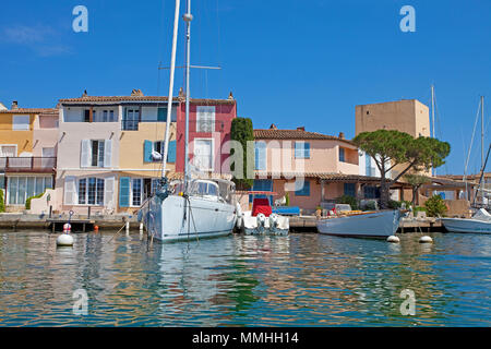 Port Grimaud, lagunenstadt am Golf von Saint Tropez, Cote d'Azur, Südfrankreich, Frankreich, Europa Stockfoto