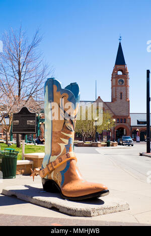 CHEYENNE, Wyoming - April 27, 2018: Blick auf die historische Innenstadt von Cheyenne, Wyoming. Stockfoto