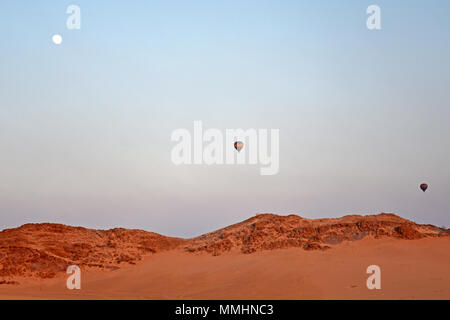 Flug im Heißluftballon über die Namibwüste, Sossusvlei, Sesriem, Namibia Stockfoto