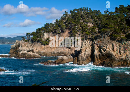 An der Küste der Cypress Cove Trail, Point Lobos Naturpark, Carmel-by-the-Sea, Kalifornien, USA Stockfoto