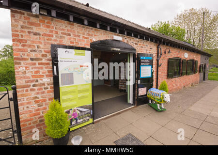 Pontcysyllte Transport Heritage Center am Pontcysyllte Aquädukt UNESCO Welt Kulturdenkmal im Trevor Becken am Llangollen Kanal Stockfoto