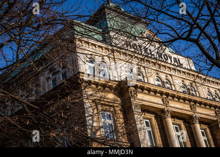 Krakau, Polen - 16. Dezember 2016. Blick auf das Hotel Royal in Krakau, Polen Stockfoto