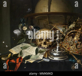 Still-leben Komposition mit menschlicher Schädel, Globus, Bücher, Krone, Mitra, Blasen, mussel Shell mit Bubble Rohr, Holly Krone auf Schädel, beobachten Sie am Tisch, Kerzenständer (mit Reflexion der Artist Portrait). ca. 1650. Hendrick Andriezsoon002 Stockfoto