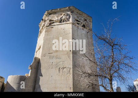 Turm der Winde in der römischen Markt, Athen, Griechenland. Einen Glockenturm diente als "zeitmesser". Es ist die erste meteorologische Station der Welt als Stockfoto