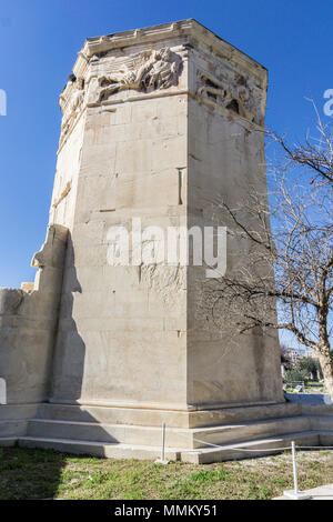 Turm der Winde in der römischen Markt, Athen, Griechenland. Einen Glockenturm diente als "zeitmesser". Es ist die erste meteorologische Station der Welt als Stockfoto