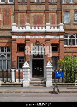 Eingang zu den Garrod Gebäude des Royal London Hospital in der Turner Street, Whitechapel, East London Stockfoto