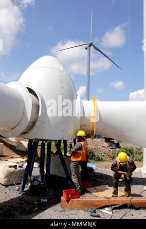 La première centrale Windkraft Uranreserven du Pays, à Bras-d'Eau. Il a ainsi annoncé la Mise en Opération de plusieurs Fermes photovoltaïques. Stockfoto