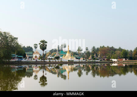 Wat Jong Klang und Wat Jong Kham, Mae Hong Son, Thailand Stockfoto