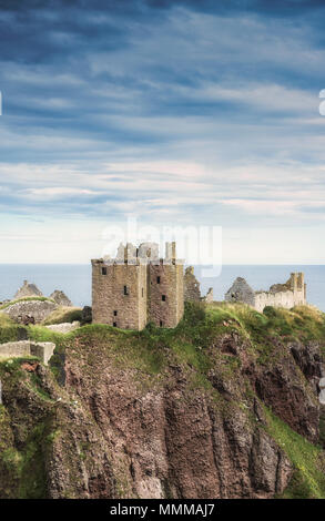 Malerische Aussicht von Dunnottar Castle in der Nähe von Stonehaven in Nordostschottland Stockfoto