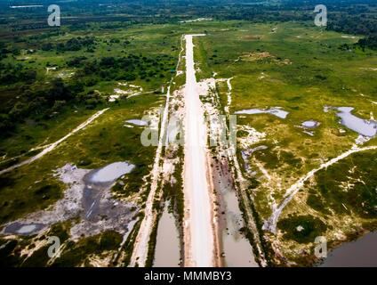 Luftbild des Okavango Delta in Botswana im Sommer Stockfoto