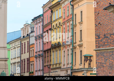 Alten bunten Häuser auf den Straßen der Europäischen Stadt Stockfoto