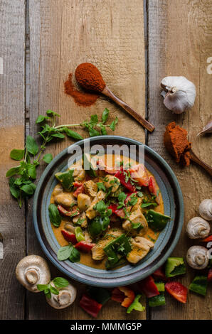 Curry Huhn Gemüse frisches Essen, essen Fotografie Stockfoto