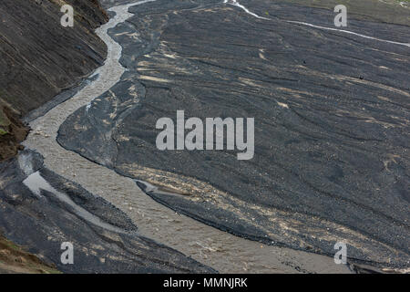 River Bed von high mountain river Stockfoto