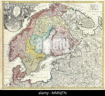 . العربية: لسكندنافيا خريطة موضحة الدنمارك والنرويج والسويد وفنلندا والدول البلطية Englisch: Eine detaillierte C. 1730 J. B. Homann Karte von Skandinavien. Zeigt sowohl in Dänemark, Norwegen, Schweden, Finnland und den Baltischen Staaten von Livland, Lettland und Curlandia. Die Karte stellt fest befestigten Städte, Dörfer, Straßen, Brücken, Wälder, Burgen und Topographie. Die aufwendige Titel Kartusche in der oberen linken Quadranten verfügt über Engel, der eine Titel Vorhang und ein Medaillon Unterstützung eine alternative Titel in Französisch, Les Trois Covronnes du Nord. Gedruckt in Nürnberg. Diese Karte muss vor 1715 wenn H eingraviert haben Stockfoto