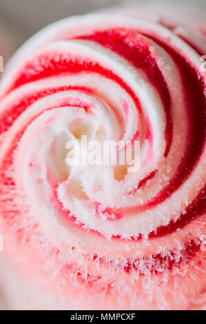 Nahaufnahme von Frozen rose Wasser Blutorange und Vanilleeis Stockfoto