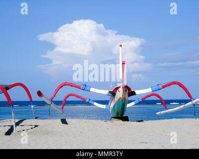 Sanur Beach, Fischerboote, Bali, Indonesien Stockfoto