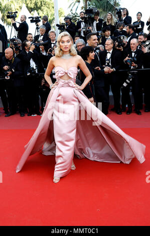 Cannes, Frankreich.. 12. Mai 2018. Elsa Hosk die Teilnahme an der "Mädchen der Sonne/Les Filles du Soleil 'Premiere während der 71St Cannes Film Festival im Palais des Festivals am 12. Mai 2018 in Cannes, Frankreich Quelle: Geisler-Fotopress/Alamy leben Nachrichten Stockfoto