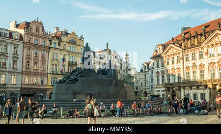 Old Town Square & Jan Hus Denkmal, Prag, Tschechische Republik. Stockfoto