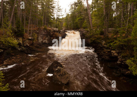 Obere fällt bei Amnicon Falls State Park Stockfoto