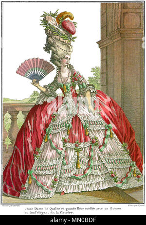 . 1778 fashion Platte des französischen Gerichts kleid mit breiten Radtaschen und künstlich verbesserten "big Hair". Platte 43 in der Galerie des Modi für 1778. Bildunterschrift: "Jeune Dame de Qualité en Grande Robe coëffée avec un Motorhaube ou Puff élégant dit La Victoire. Dessiné par Desrais. Gravé par Voysant.". 1778. Nach Claude-Louis Desrais (1746 - 1816) Alternative Namen Claude Louis Desrais; C.L. Desrais Beschreibung französischen Illustrator Datum der Geburt / Tod 1746 vom 25. Februar 1816 Ort der Geburt / Todes Paris Paris arbeiten Standort Paris Aufsicht: Q 2976766 VIAF:?:? ISNI 71555576 0000 0001 2281 7044 ULA Stockfoto