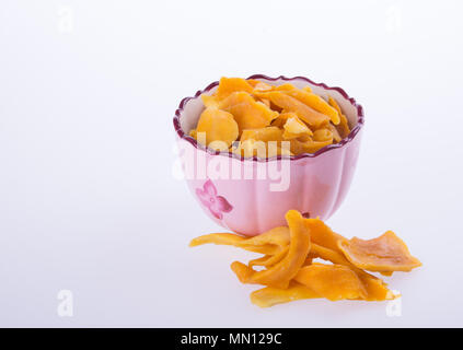 Mango trocken in der Schüssel oder getrocknete mango Slices Stockfoto
