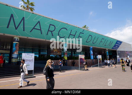 Cannes, Frankreich. 12. Mai 2018. Cannes, Frankreich - Mai 12, 2018: Cannes Film Festival, Marche du Film, Cannes Market | Verwendung der weltweiten Kredit: dpa/Alamy leben Nachrichten Stockfoto