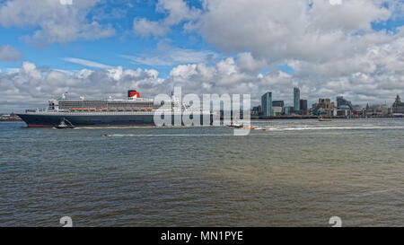 Queen Mary 2, Queen Elizabeth und Queen Victoria in Liverpool zum 175-jährigen Jubiläum der Cunard Cruise Line Feiern Stockfoto