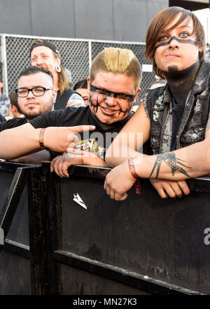 In Las Vegas, Nevada, 20. April 2018 - Heavy Metal Fans auf der zweiten jährlichen Las Kombination eine 2-tägige Heavy Metal Music Festival. Stockfoto