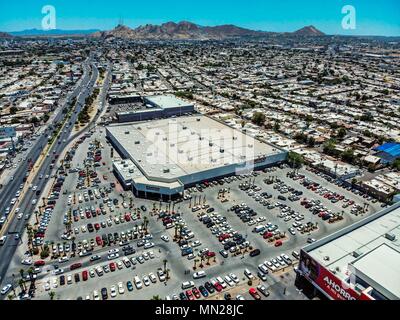 Vierteln der Stadt Haube von Sonora, Hermosillo, sind mit dem Wachstum und der modermidad städtischer Architektur vermischt. Luftaufnahmen, aeri Stockfoto