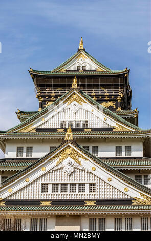 Hauptturm der Burg von Osaka; ursprünglich Ozakajo, Japan genannt Stockfoto