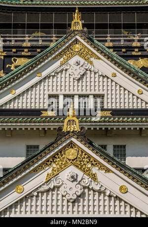 Hauptturm der Burg von Osaka; ursprünglich Ozakajo, Japan genannt Stockfoto