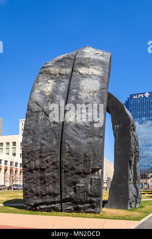 'Denver Monolithen" Skulptur von Beverly Pfeffer, Denver, Colorado, USA. Stockfoto