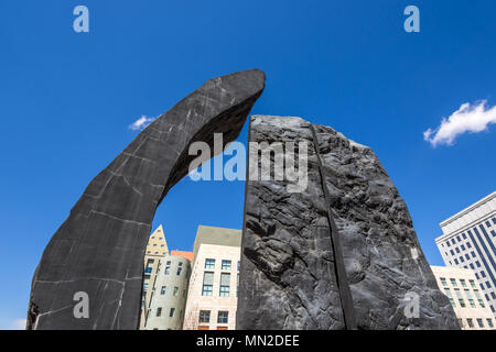 'Denver Monolithen" Skulptur von Beverly Pfeffer, Denver, Colorado, USA. Stockfoto