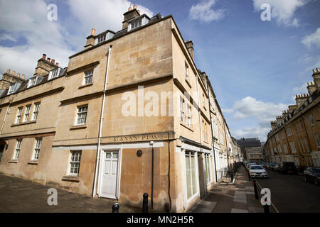 St Anns, kleinen Innenhof Straße auf, die zu neuen King Street Badewanne England Großbritannien Stockfoto