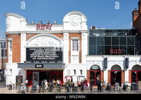 Die Ritzy Kino, Brixton, Ovale, Coldharbour Lane, Brixton, London Borough von Lambeth, Greater London, England, Vereinigtes Königreich Stockfoto