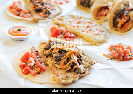 Ei Käse Rindfleisch Steak Tortilla Wrap Stockfoto